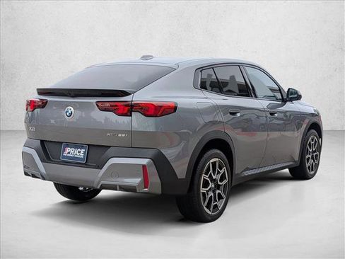 Used 2026 BMW X2 xDrive28i AWD/4WD image 4