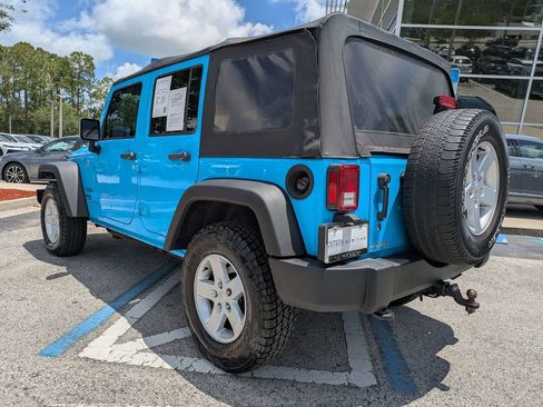 Used 2017 Jeep Wrangler Unlimited Sport w/ Quick Order Package 24S AWD/4WD image 4