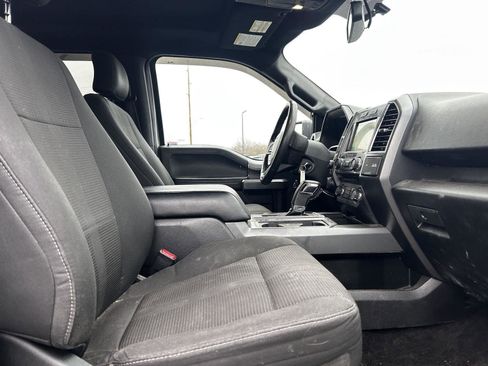 Used 2016 Ford F150 XLT w/ Equipment Group 302A Luxury image 13