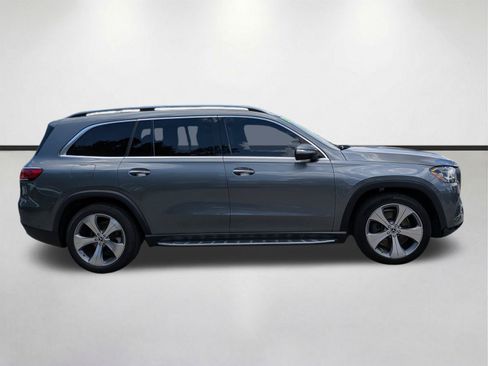 Used 2022 Mercedes-Benz GLS 450 4MATIC image 3