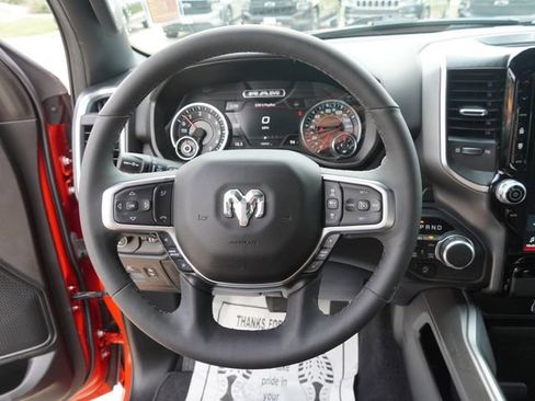 Used 2025 RAM 1500 Big Horn AWD/4WD image 27