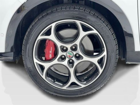 New 2024 Alfa Romeo Tonale Ti image 54