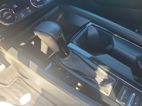 Used 2023 Honda Accord Sport image 28