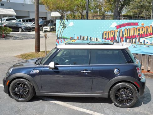Used 2013 MINI Cooper S w/ Premium Pkg 2 image 9