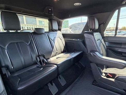 Used 2019 Ford Expedition Limited w/ Special Edition Package AWD/4WD image 28