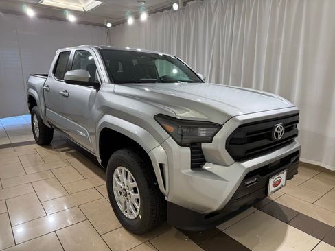 New 2026 Toyota Tacoma SR5 AWD/4WD image 7