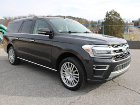 Used 2024 Ford Expedition Max Limited image 2