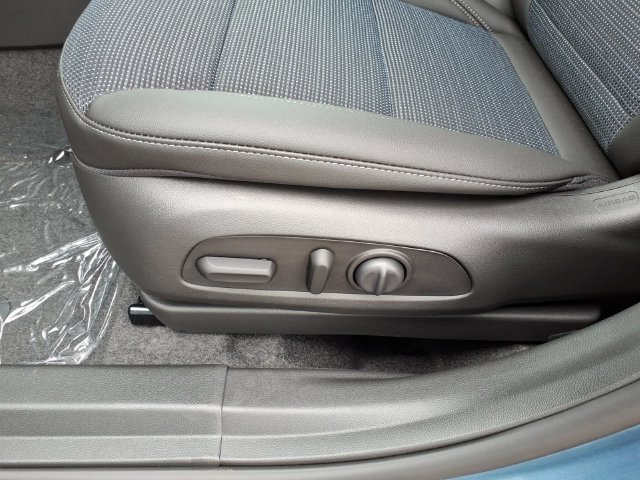 New 2026 Buick Envista Sport Touring FWD image 14