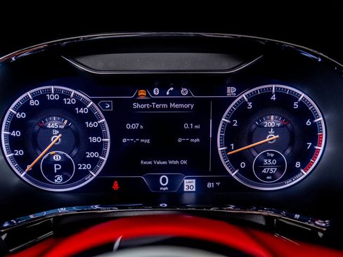 Used 2023 Bentley Continental GT V8 image 46