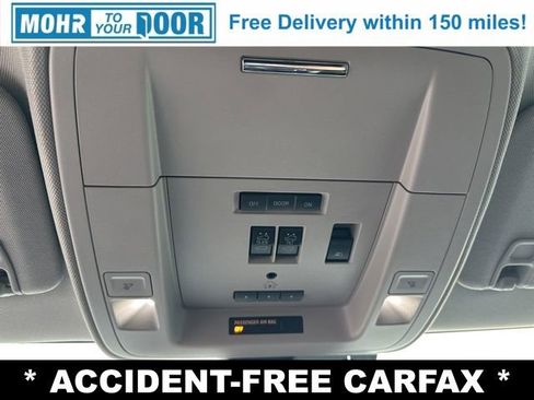 Used 2018 Chevrolet Silverado 1500 High Country image 21