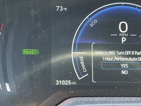 Used 2025 Toyota Corolla Cross AWD Hybrid w/ Convenience Package image 7