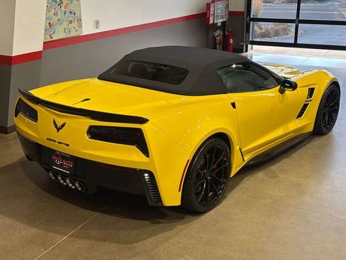Used 2019 Chevrolet Corvette Grand Sport RWD image 41