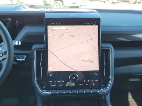 New 2026 GMC Yukon XL Elevation w/ Elevation Premium Package image 16