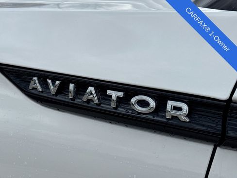 Used 2025 Lincoln Aviator Reserve w/ Jet Appearance Package AWD/4WD image 15