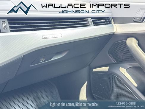 Used 2018 Audi A4 2.0T allroad Premium Plus AWD/4WD image 12