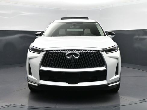 Used 2026 INFINITI QX60 Pure w/ Cargo Package image 10