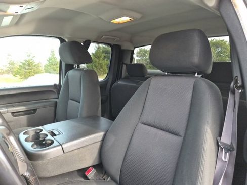 Used 2012 Chevrolet Silverado 2500 LT w/ Snow Plow Prep Package image 26