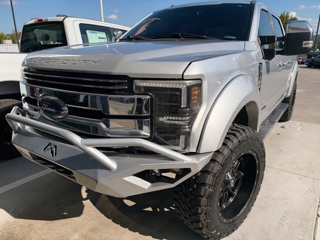 Used 2018 Ford F250 4x4 Crew Cab Super Duty image 5