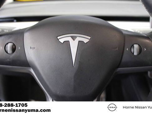 Used 2022 Tesla Model 3 Long Range AWD/4WD image 12