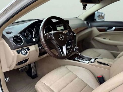 Used 2015 Mercedes-Benz C 250 Coupe image 14
