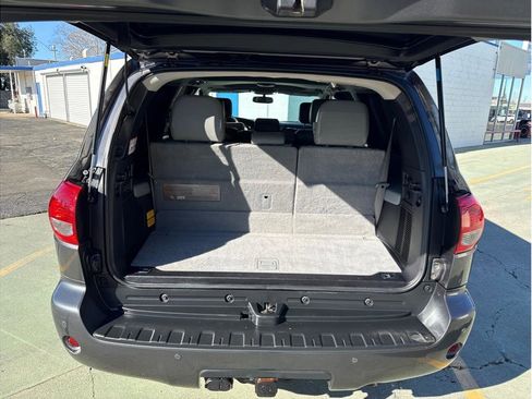 Used 2016 Toyota Sequoia Limited image 16
