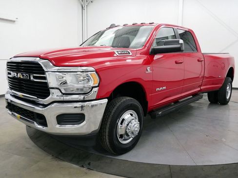 Used 2020 RAM 3500 Big Horn image 3