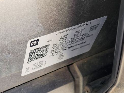 Used 2021 Chevrolet Suburban Z71 image 35