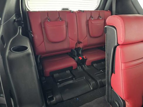 Used 2022 Lexus GX 460 Premium w/ Premium Package image 13