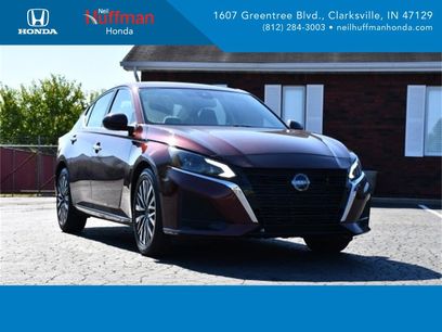 Used 2023 Nissan Altima 2.5 SV
