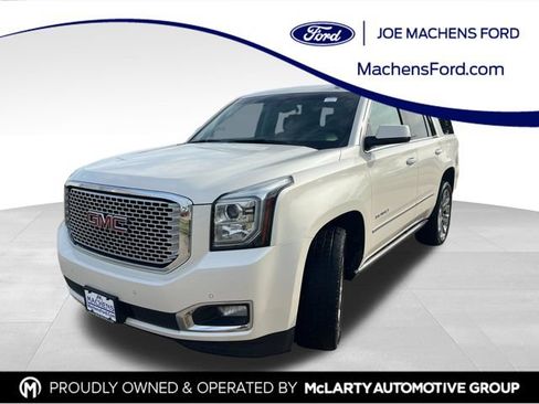 Used 2015 GMC Yukon Denali w/ Premium Package AWD/4WD image 1