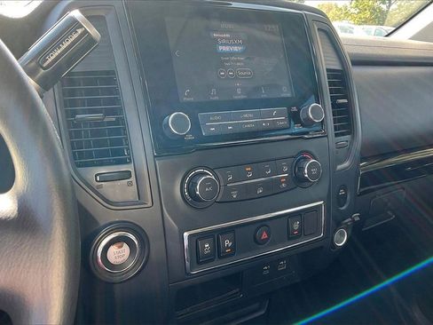 Used 2023 Nissan Titan SV image 22