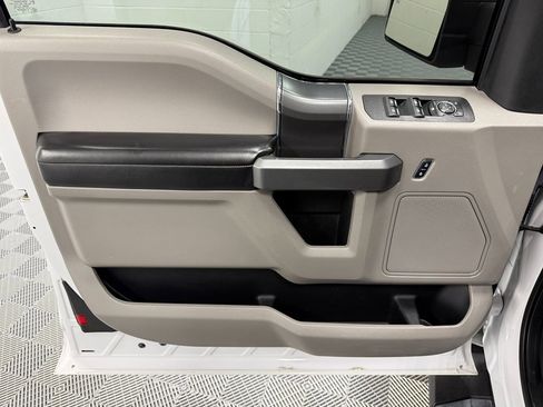 Used 2018 Ford F150 XLT w/ Equipment Group 301A Mid image 9