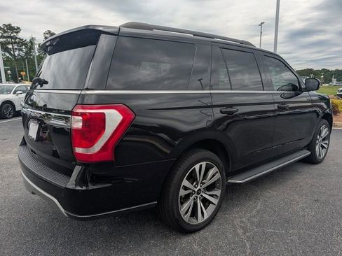 Used 2019 Ford Expedition XLT w/ Equipment Group 202A RWD image 28