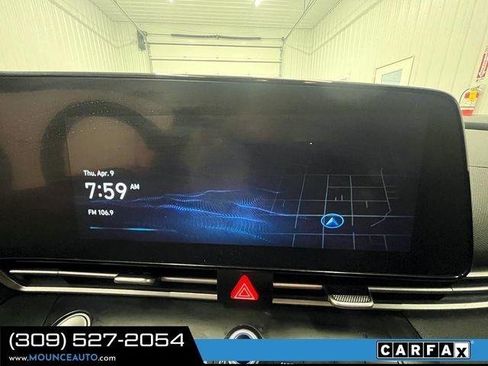 Used 2023 Hyundai Elantra SEL w/ Convenience Package FWD image 20