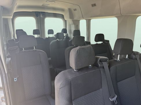 Used 2023 Ford Transit 350 XL image 19