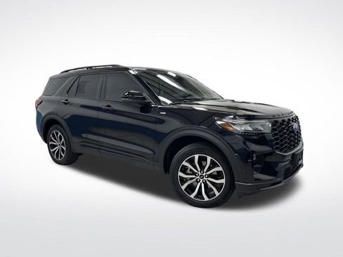 Used 2025 Ford Explorer ST-Line image 43