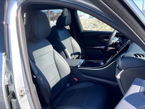 Used 2026 Mercedes-Benz GLC 300 4MATIC image 7