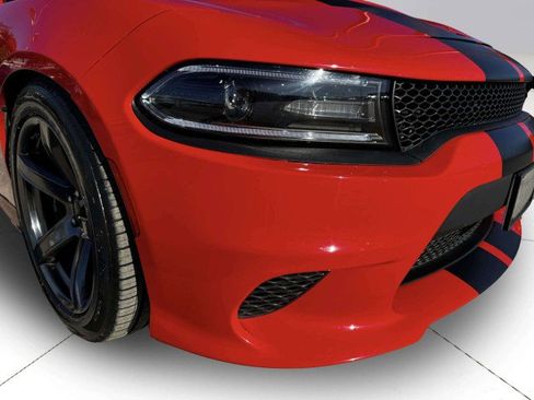 Used 2018 Dodge Charger SRT Hellcat w/ Harman/Kardon Audio Group image 11