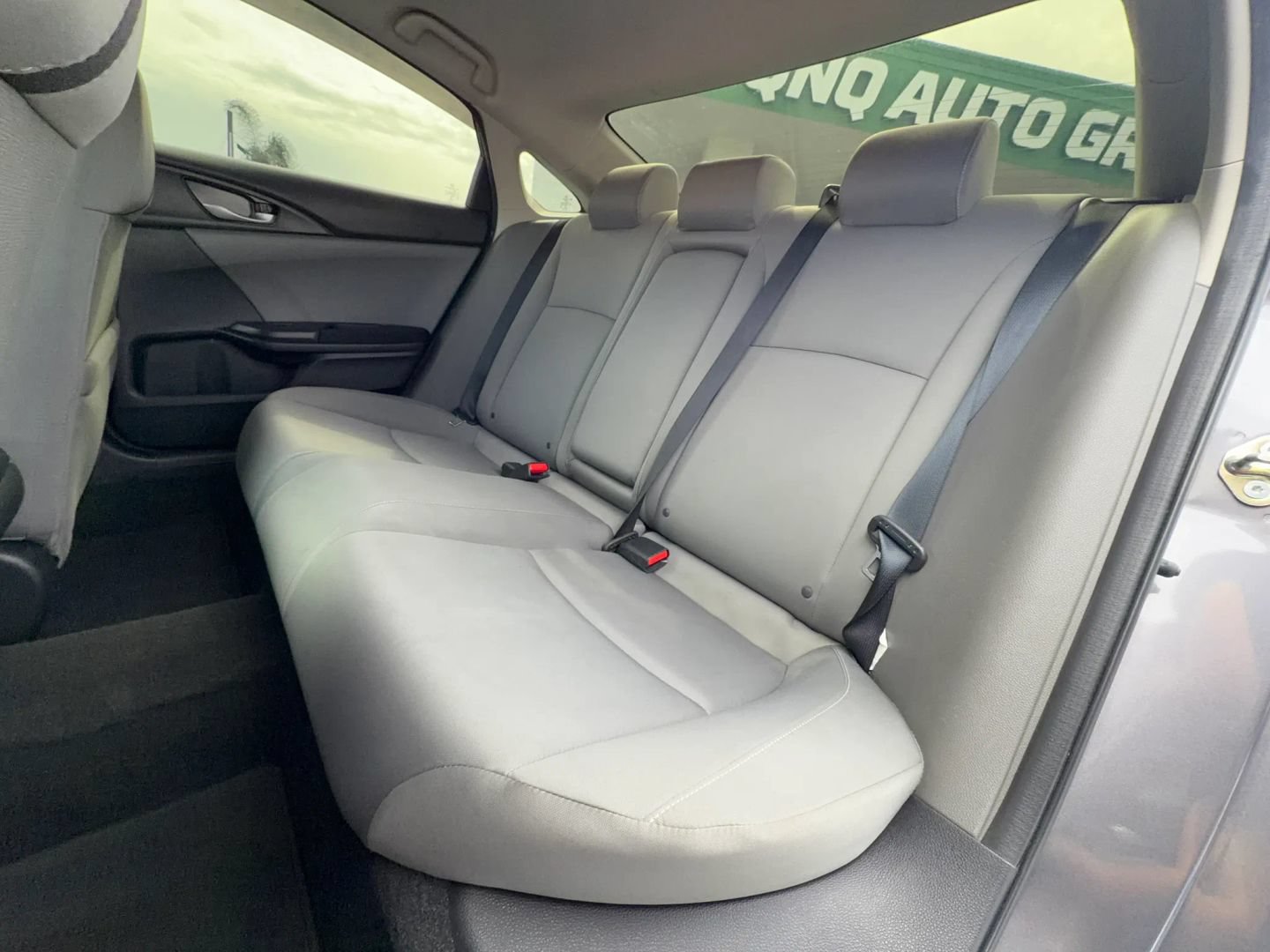 Used 2020 Honda Civic EX image 11
