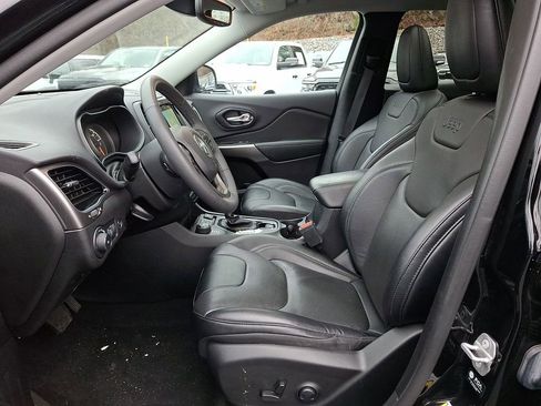 Used 2022 Jeep Cherokee Limited w/ Elite Package image 16