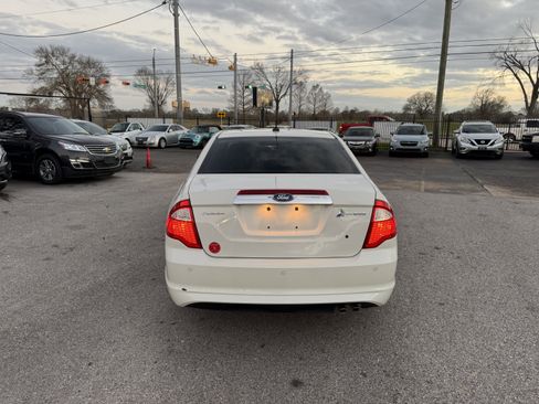 Used 2012 Ford Fusion Hybrid FWD image 9