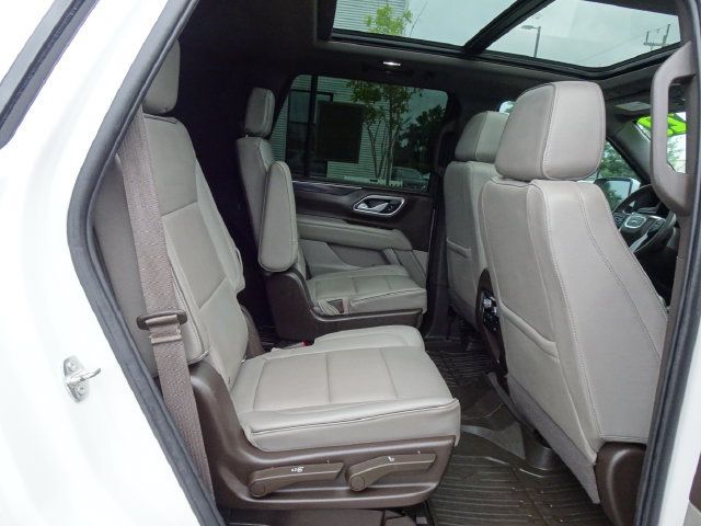 Used 2022 GMC Yukon SLT w/ SLT Premium Package AWD/4WD image 20