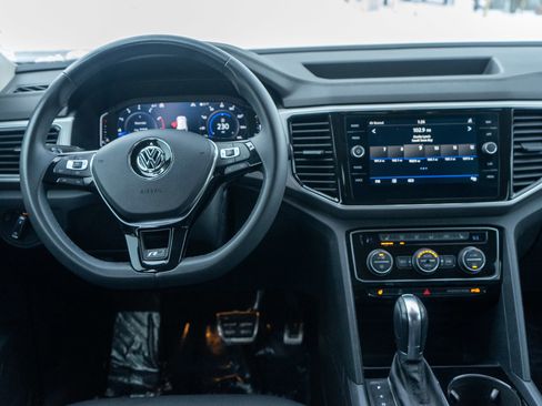 Used 2019 Volkswagen Atlas SEL R-Line image 13