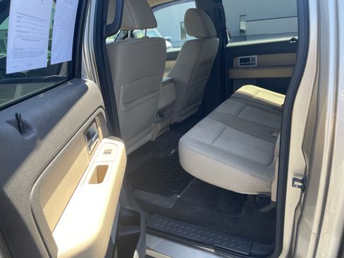 Used 2011 Ford F150 XLT w/ XLT Chrome Pkg AWD/4WD image 22