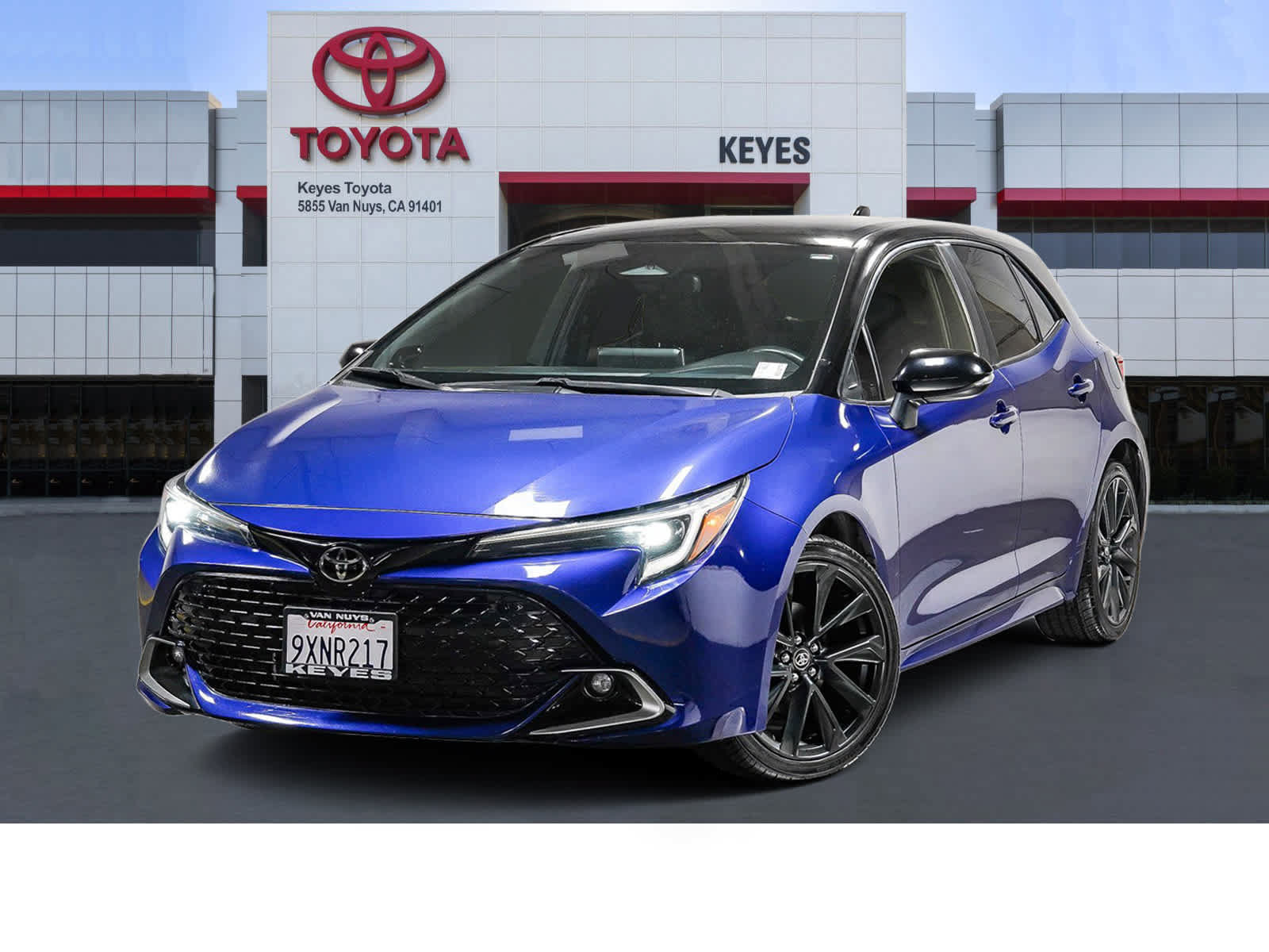 Used 2024 Toyota Corolla XSE FWD image 1