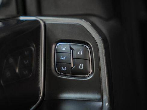 Certified 2023 Ford F150 Lariat w/ Equipment Group 502A High image 51