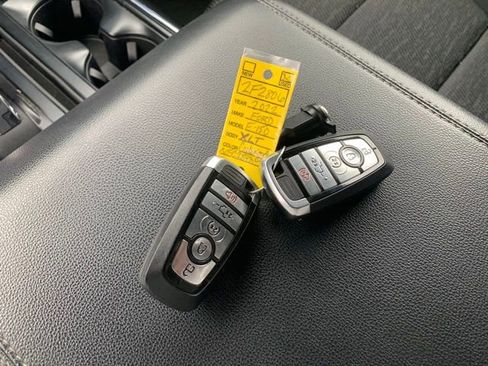 Certified 2022 Ford F150 XLT w/ Equipment Group 302A High image 22