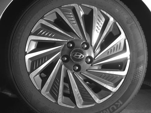 Used 2025 Hyundai Sonata SEL image 14