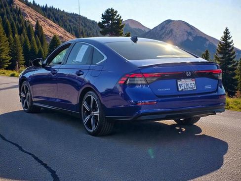 Used 2023 Honda Accord Sport image 5