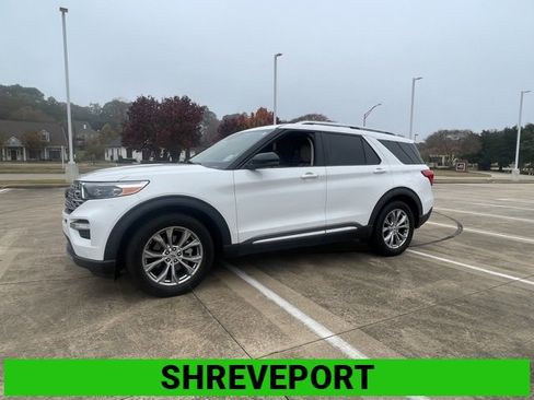 Used 2021 Ford Explorer Limited image 1